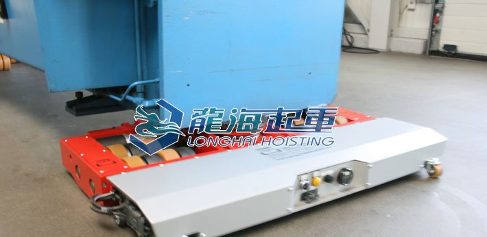德國(guó)JUNG JLA-eSet2電動(dòng)搬運(yùn)小坦克使用案例圖 德國(guó)JUNG JLA-eSet2電動(dòng)搬運(yùn)小坦克使用案例圖