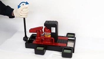 FR-100TL帶滑動臺爪式千斤頂重負(fù)荷位置調(diào)整 FR-100TL帶滑動臺爪式千斤頂重負(fù)荷位置調(diào)整