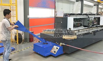 自動化設(shè)備搬運(yùn)用氣浮搬運(yùn)平臺案例圖 自動化設(shè)備搬運(yùn)用氣浮搬運(yùn)平臺案例圖