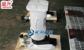 高精度同步頂升系統(tǒng)單臺千斤頂展示 高精度同步頂升系統(tǒng)單臺千斤頂展示